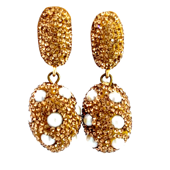 Golden Pearl Dangle Earring
