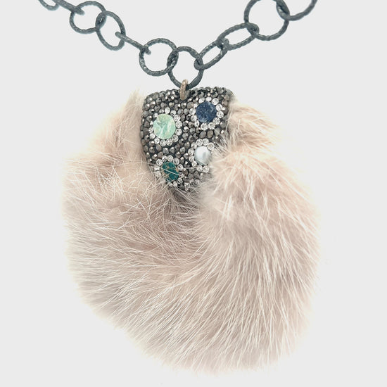 Load and play video in Gallery viewer, Gemstone &amp;amp; Baroque Pearl Fur Necklace
