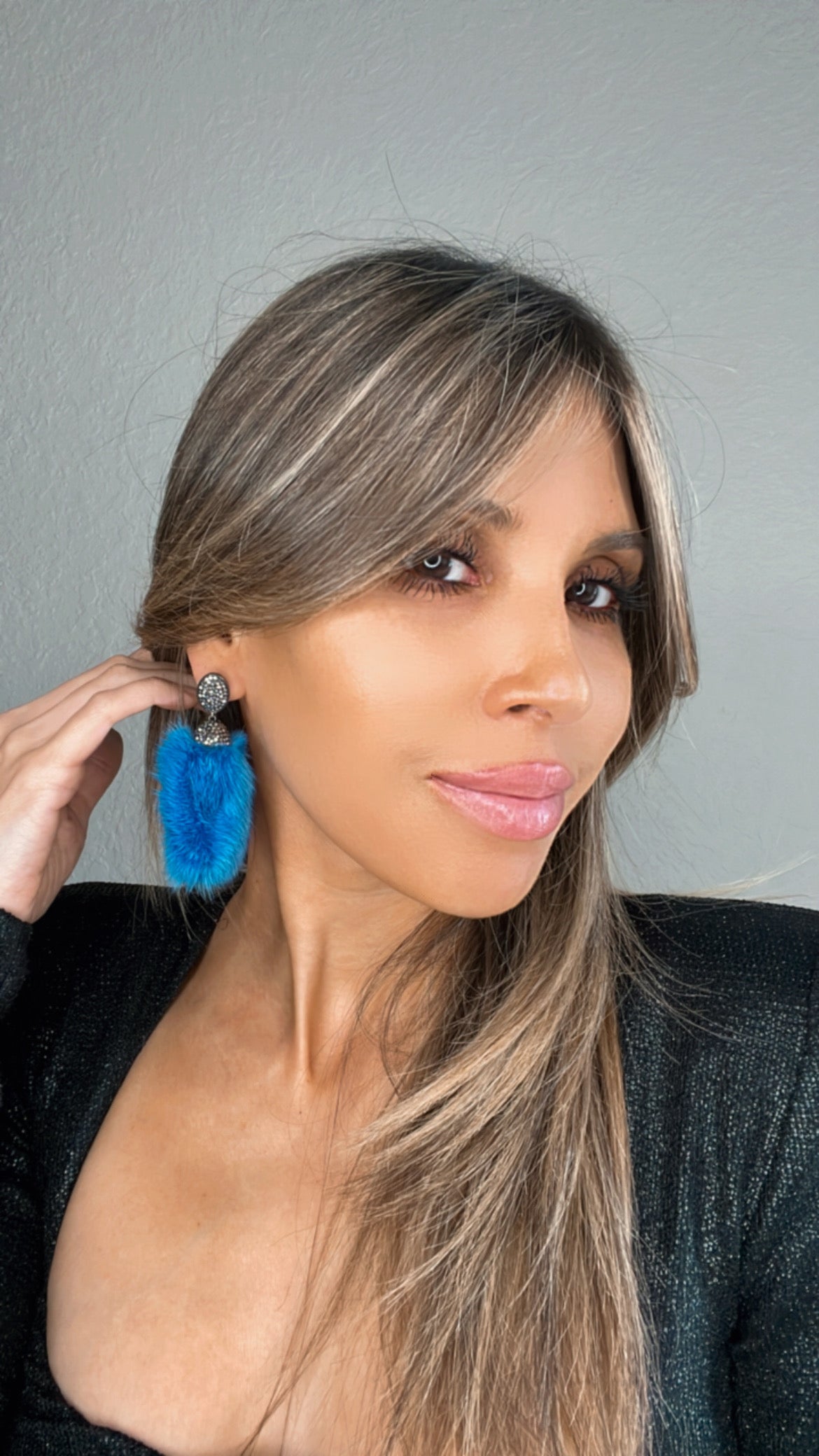Load image into Gallery viewer, Royal Blue Fur Drop Crystal Earring - Born To Glam
