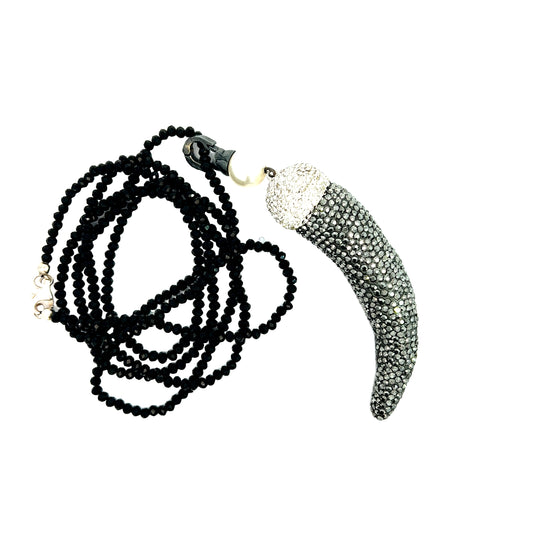 Load image into Gallery viewer, Black Crystal Horn Necklace - Born To Glam
