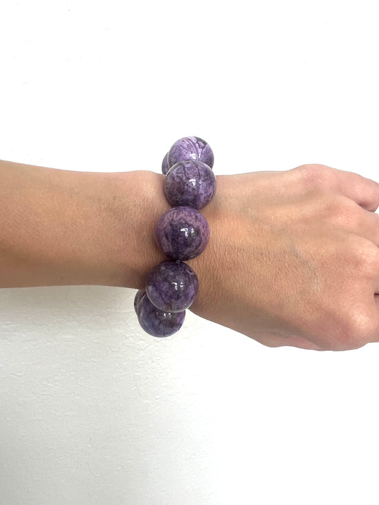 Load image into Gallery viewer, Amethyst Spheres Stretch Gemstone Bracelet - Born To Glam
