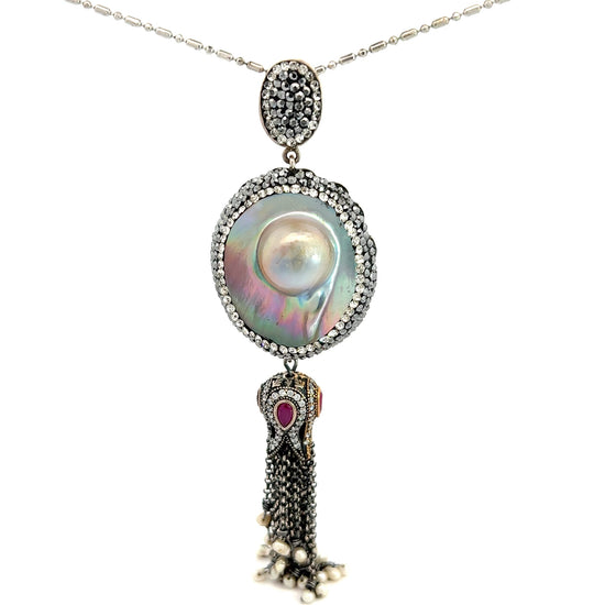 Load image into Gallery viewer, Blister Pearl Pendant - Born To Glam
