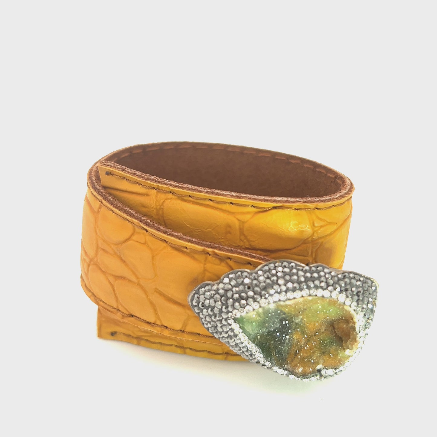 Load and play video in Gallery viewer, Yellow Leather Green Gemstone Bracelet
