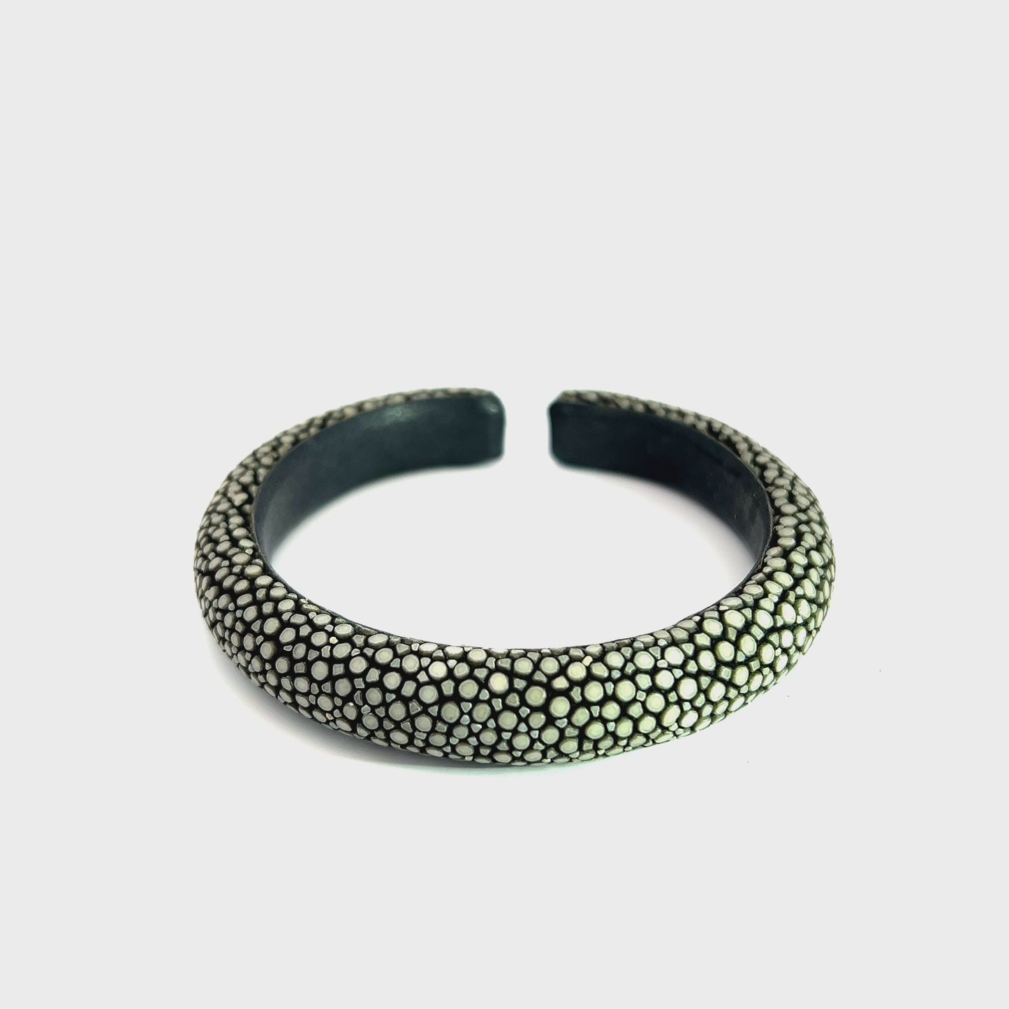 Load and play video in Gallery viewer, Sleek Black Shagreen Cuff Bracelet
