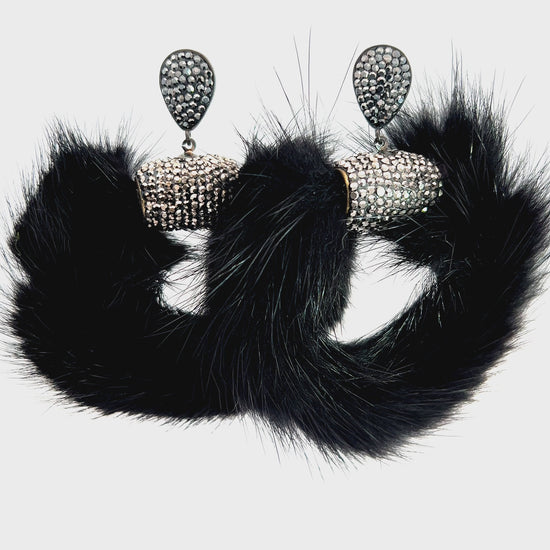 Load and play video in Gallery viewer, Black Fuzzy Statement Earring

